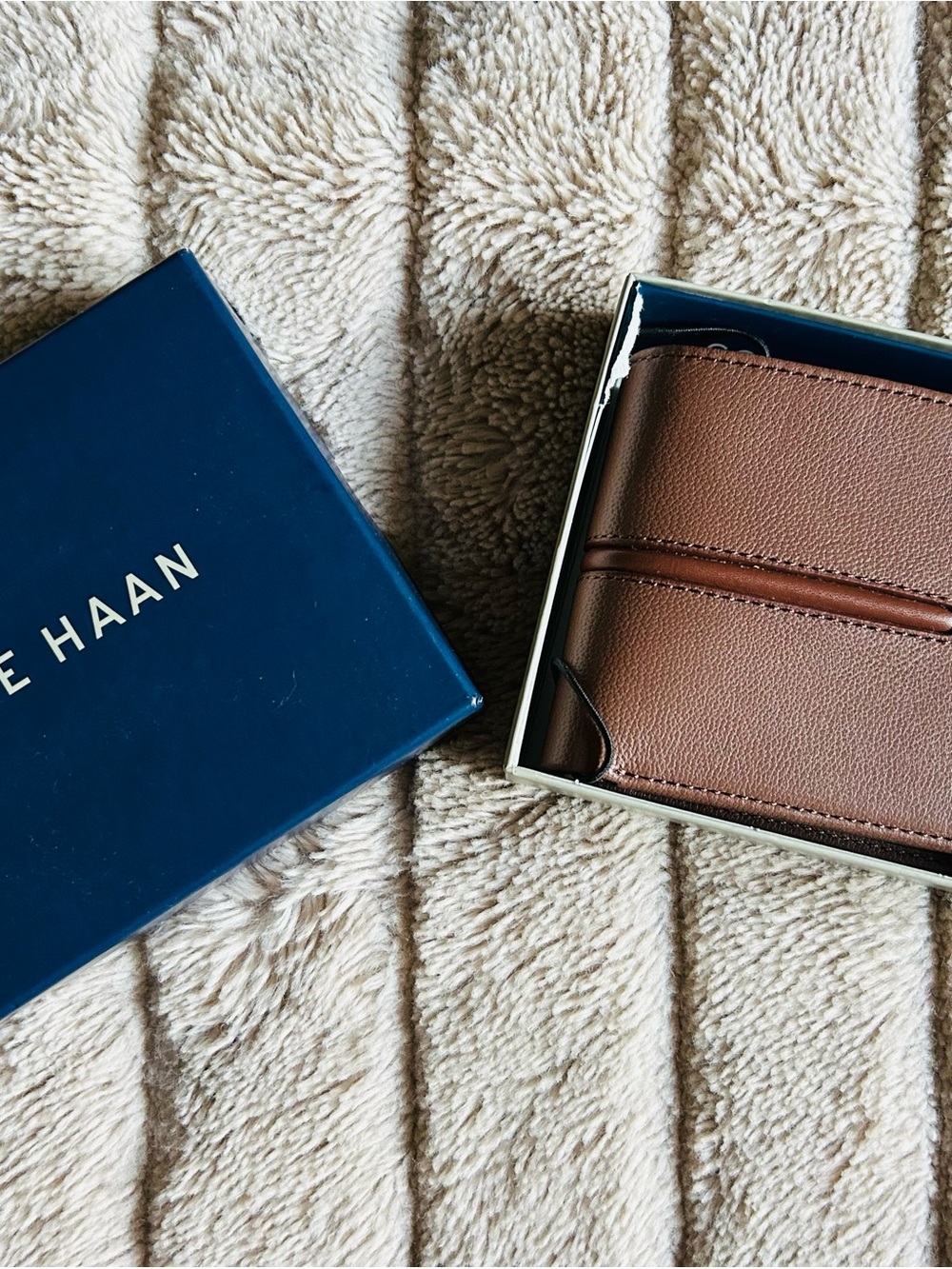 Cole Haan Men’s Tan Leather Wallet NWT